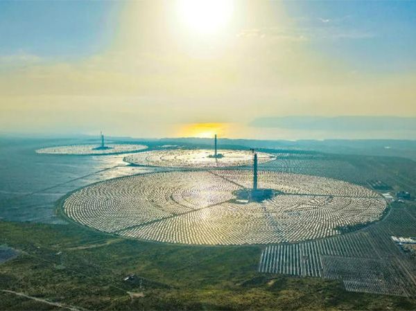 中电建共和100万千瓦光伏光热项目